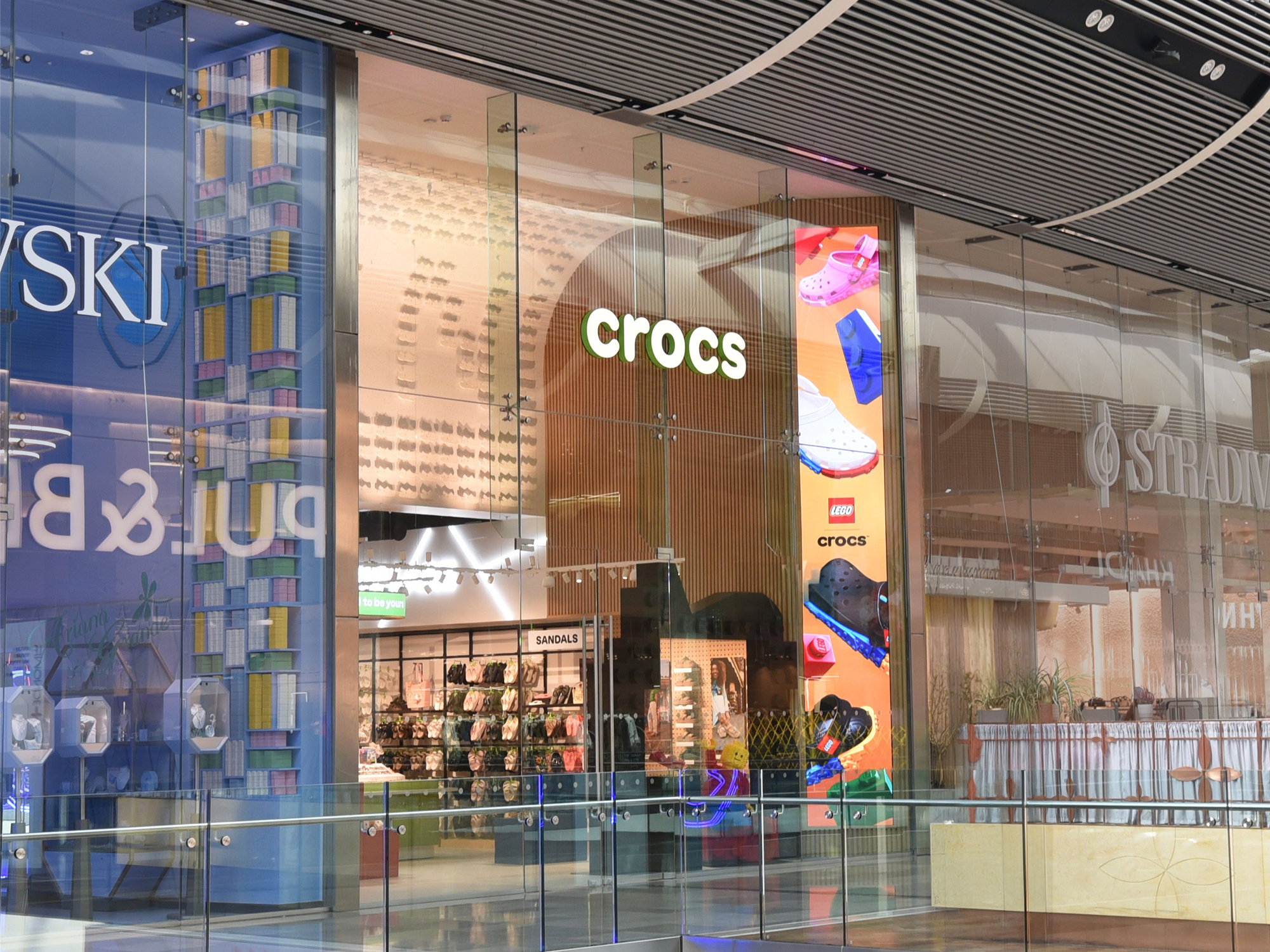 Crocs, Westfield Stratford
